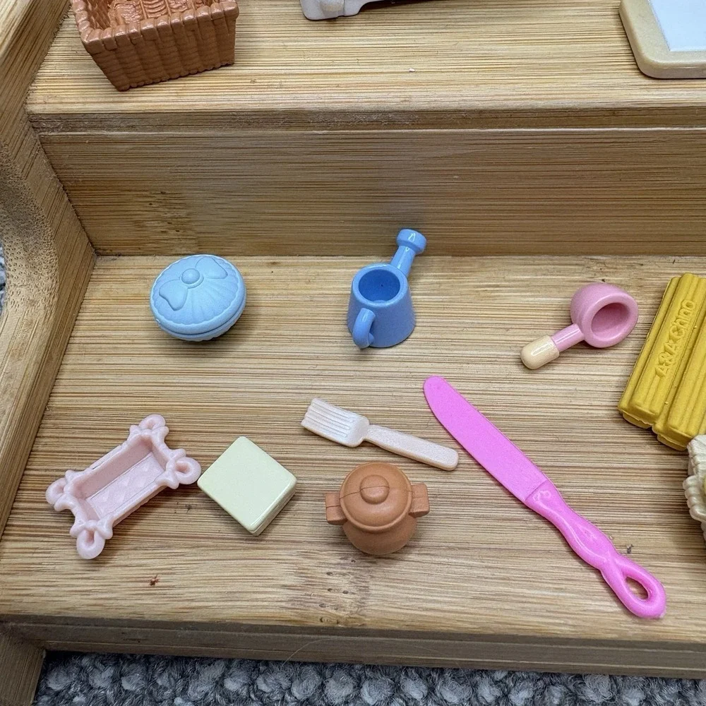 Epoch Calico Critters Kitchen Dollhouse Furniture VTG Tiny Foods Too Cute